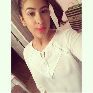 Meet your Posher, Pamela